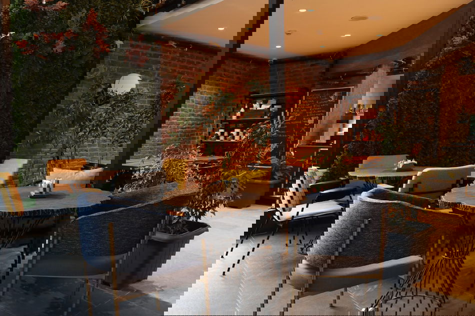 Primary image