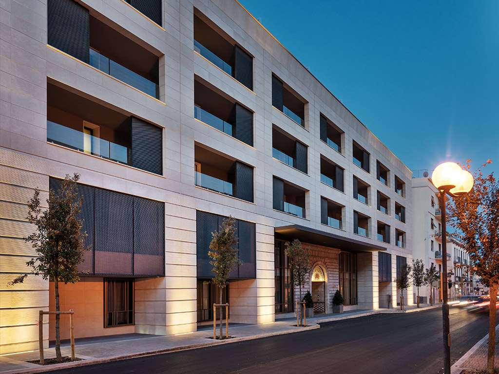 Hotel La Suite Hotel