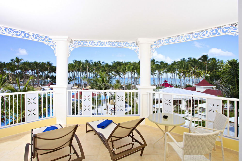 Hotel Luxury Bahia Principe Bouganville )