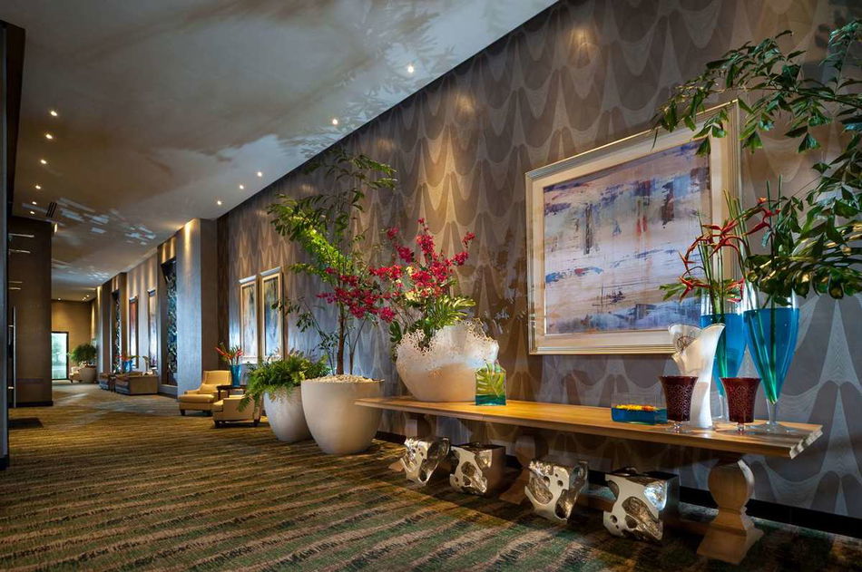 Embassy Suites by Hilton Santo Domingo Lounge / Lobby