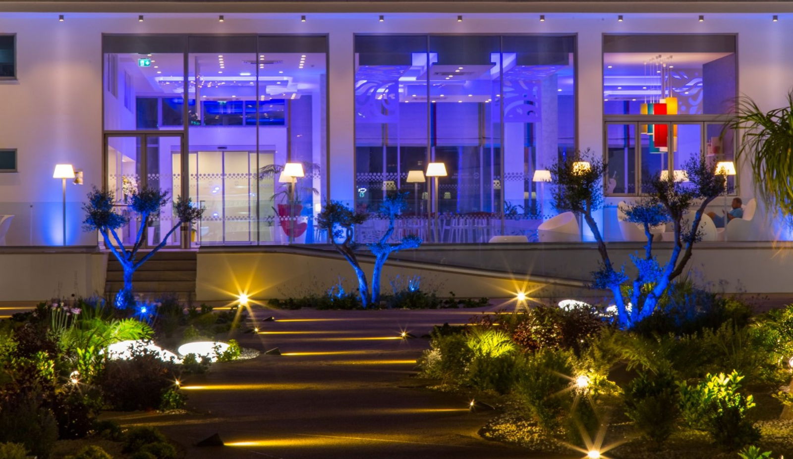 Hotel Nicholas Color Hotel