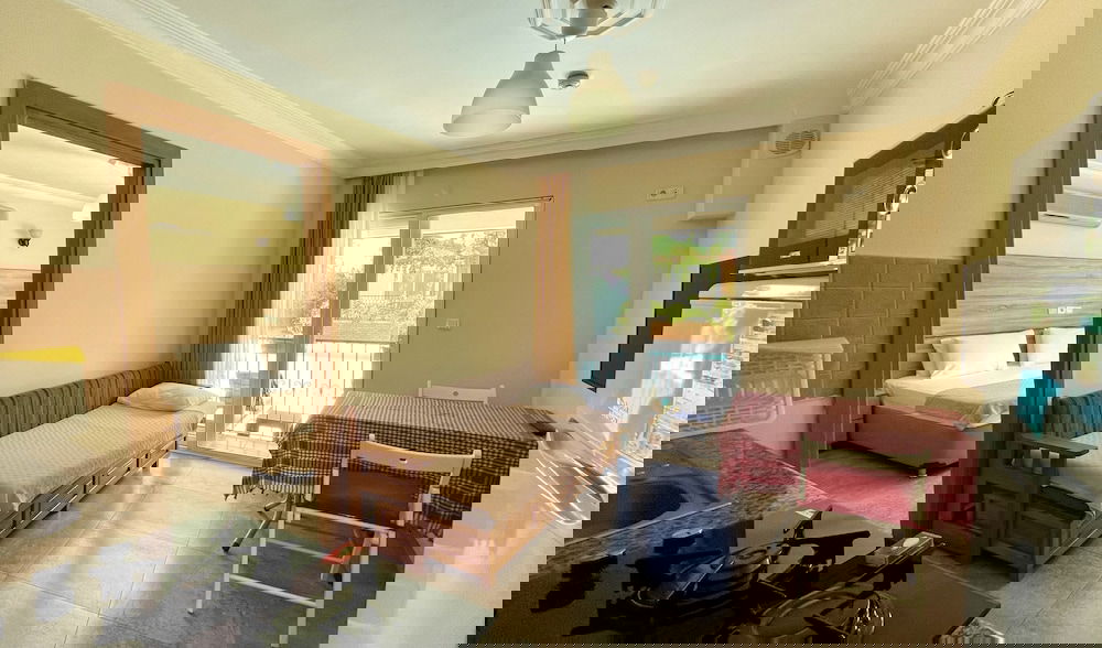 Hotel Ten Apart Otel