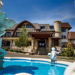 Hotel La Castel cazare Iasi