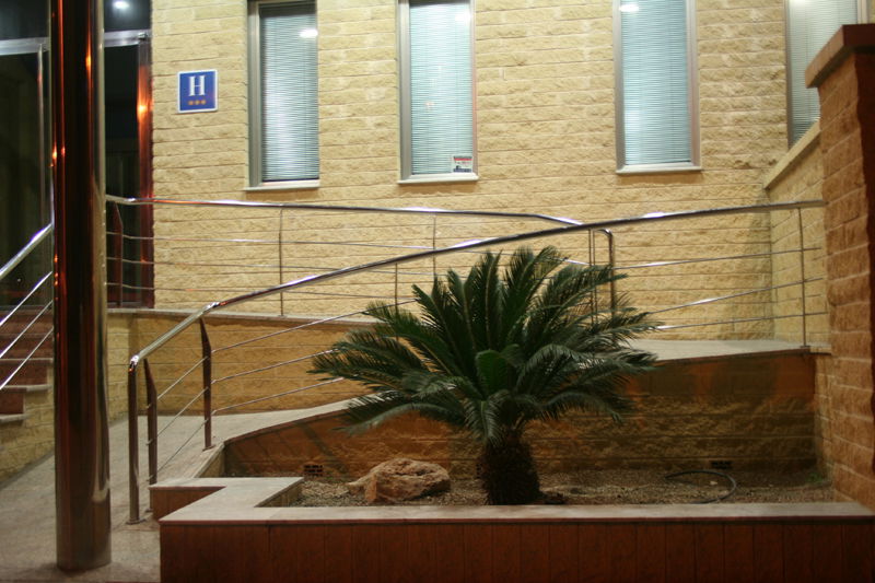3810756-hotel-biarritz.jpg