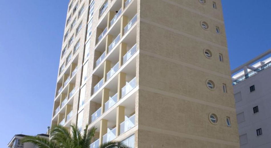 3810807-hotel-biarritz.jpg