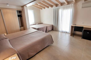 3810718-hotel-san-luis.jpg
