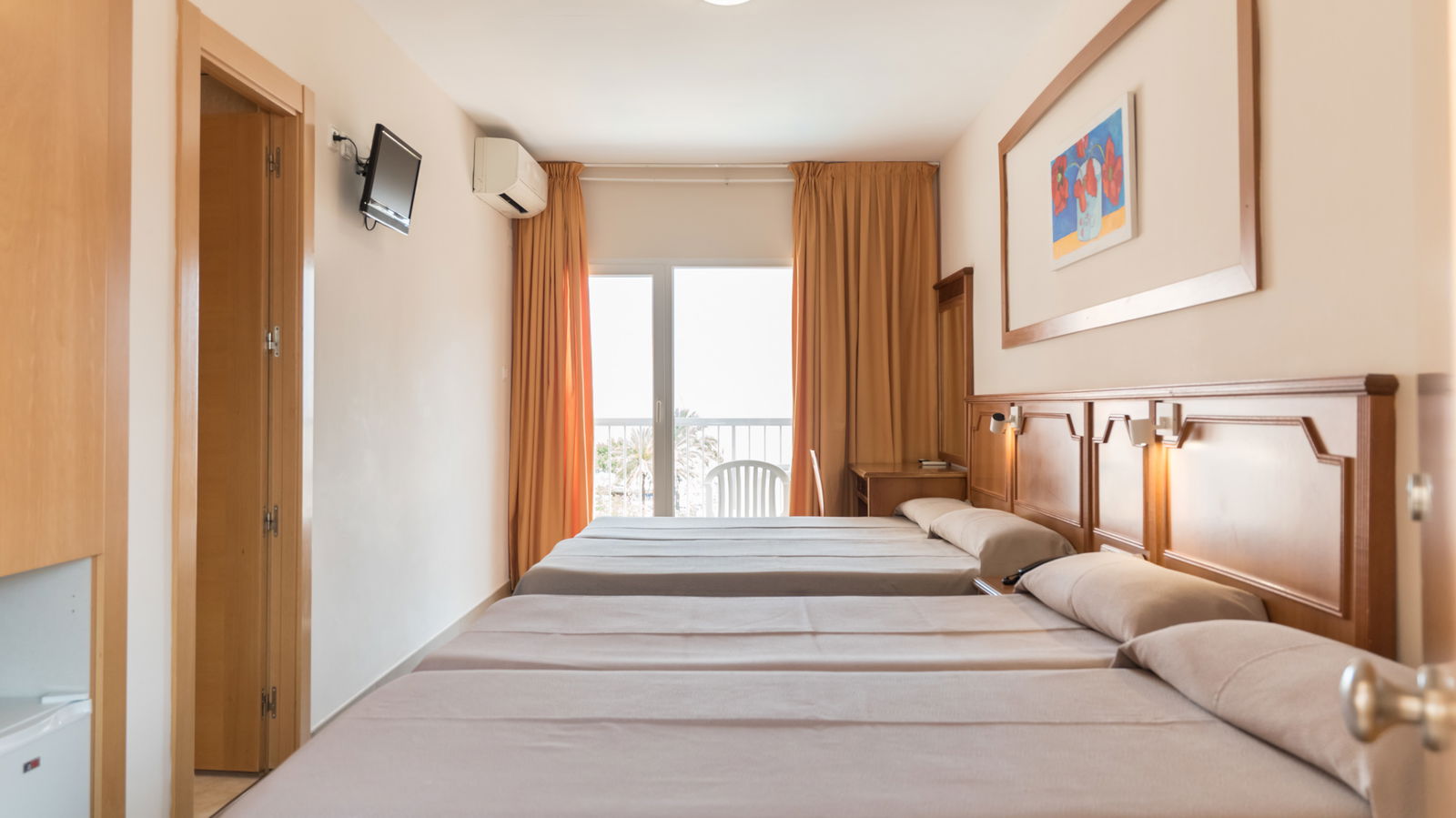 3811011-hotel-san-luis.jpg