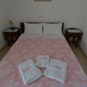Sejur Villa Georgia vacanta Insula Santorini