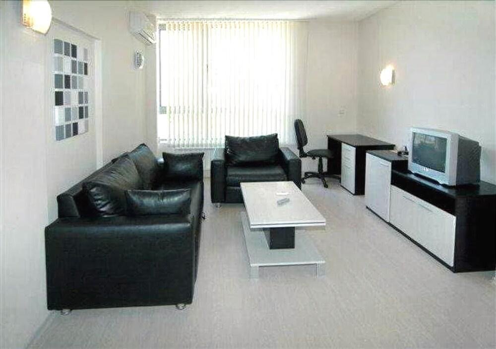 Business Apartcomplex
