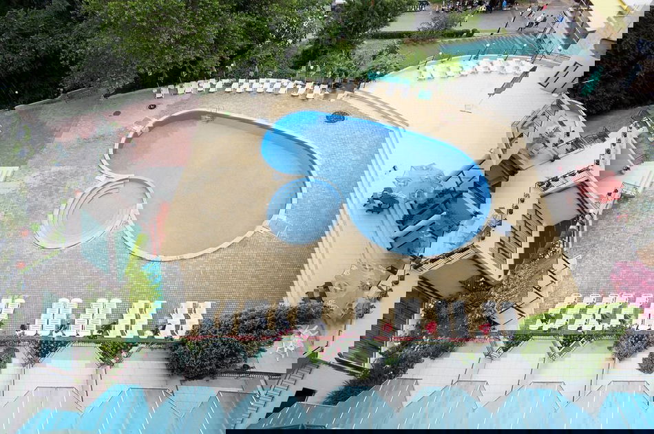 0d12741e9281be10e5ee061facaeaea480b8ee5e