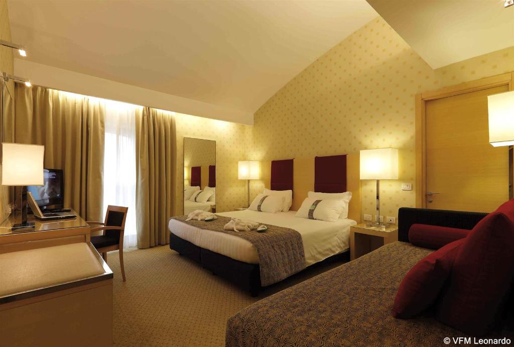Hotel Holiday Inn Milan Garibaldi Station