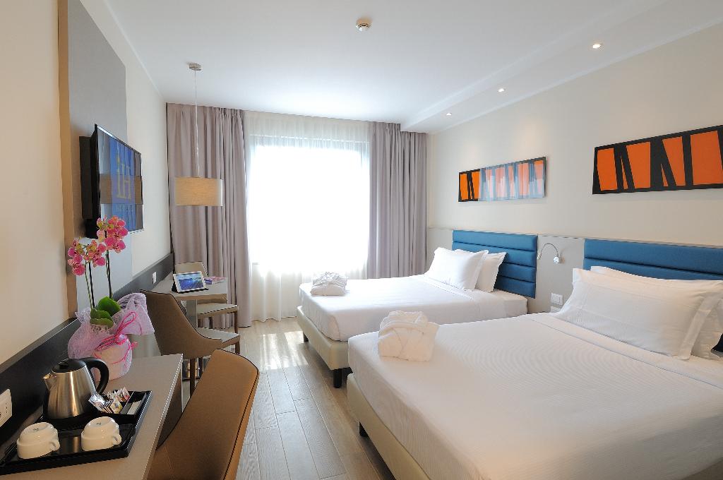 Hotel Ih Hotel Milano Lorenteggio