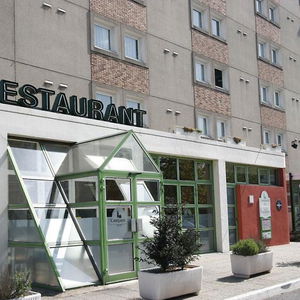 Sejur Hotel Campanile Paris Est - Bobigny vacanta Paris