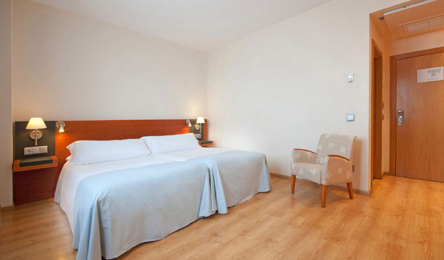 3886535-tryp-by-wyndham-valencia-oceanic-hotel.jpg