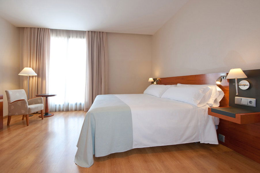 3886621-tryp-by-wyndham-valencia-oceanic-hotel.jpg
