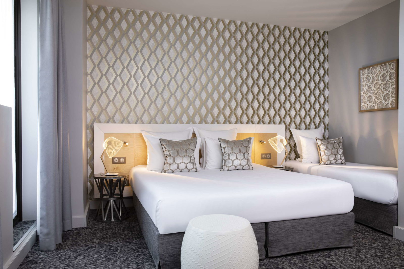Paris Bastille Room Example
