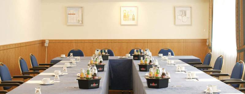 Hotel Domicil Berlin by Golden Tulip Conference Room