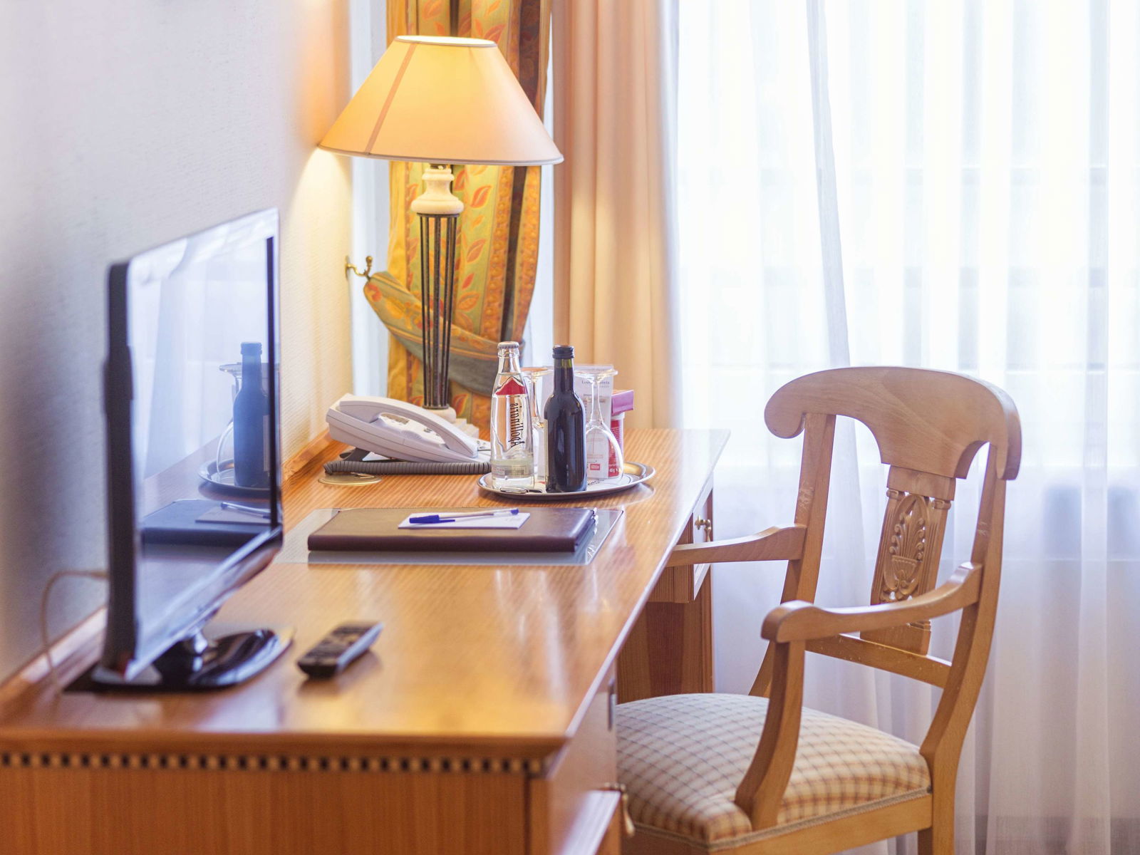 Hotel Domicil Berlin by Golden Tulip Room Example