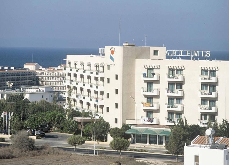 Artemis Hotel Apartments Exterior
