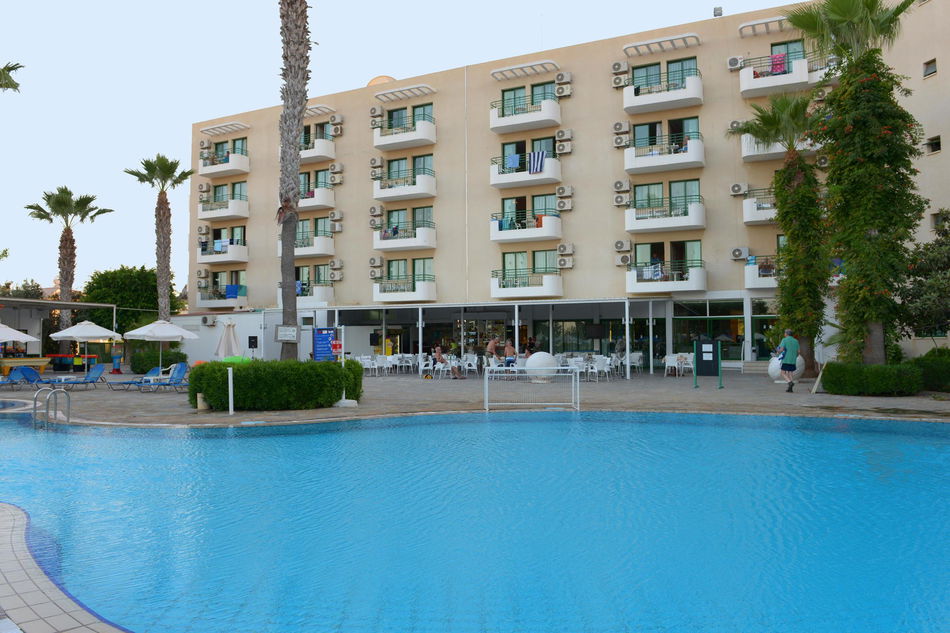 Artemis Hotel Apartments Exterior