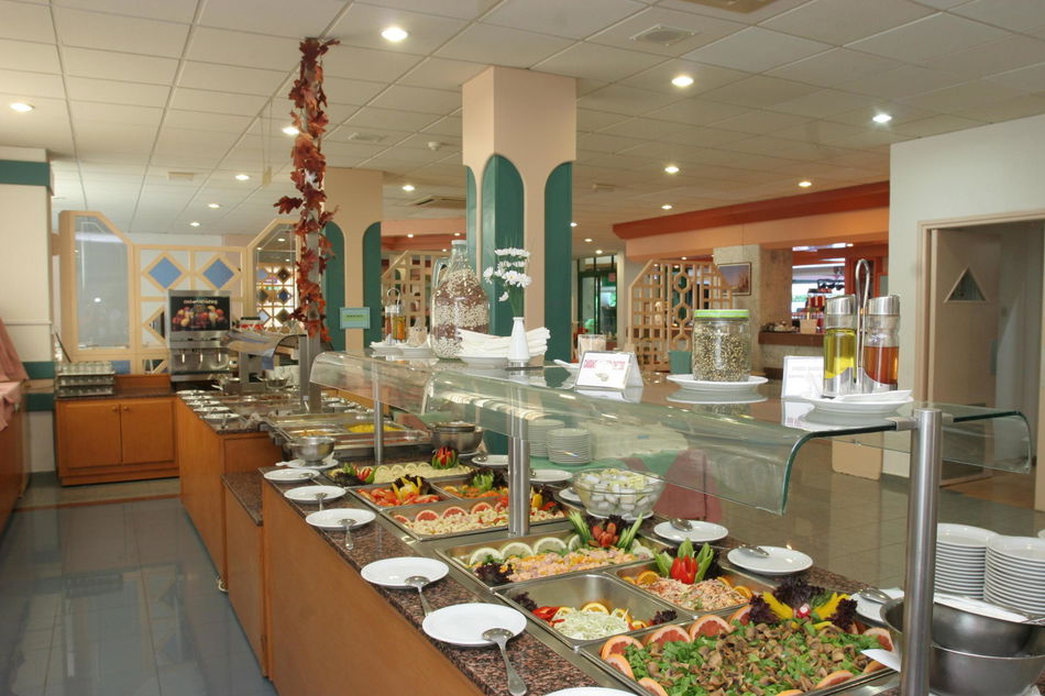 Artemis Hotel Apartments Restaurant