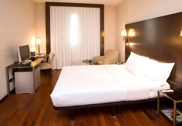 Ac Valencia By Marriot