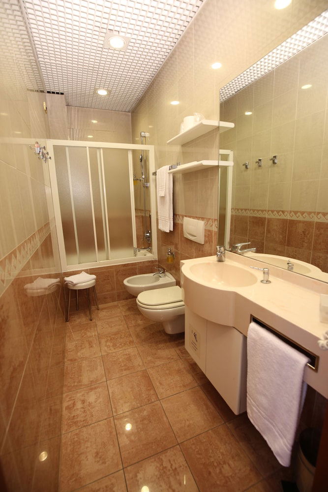 Hotel Mokinba Hotels Montebianco