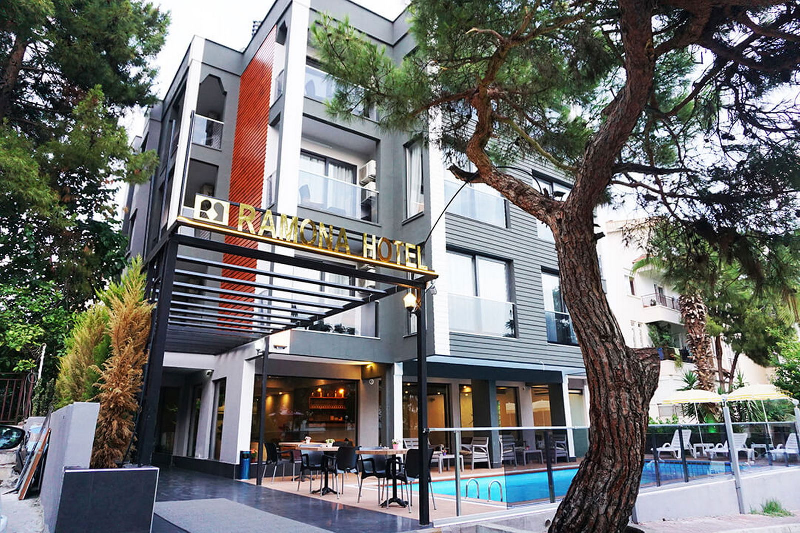 Hotel Ramona Lara Hotel