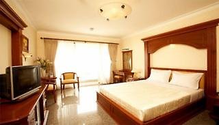 Silverland Mây Hotel Room Example