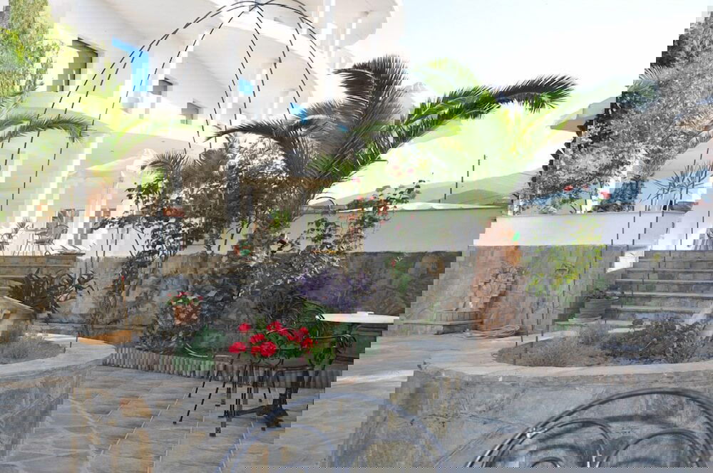 2de58c43_z