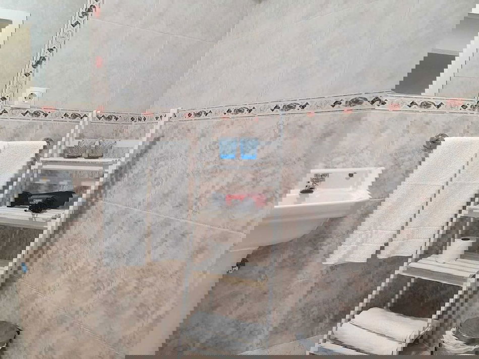 Primary image