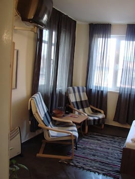 Avel Guesthouse