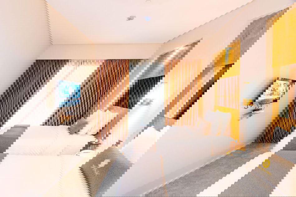 4c1d879a_z