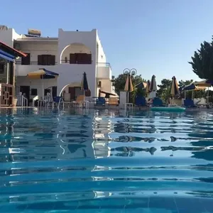 Hotel Chrysanthi Studio & Apartments cazare Pefki