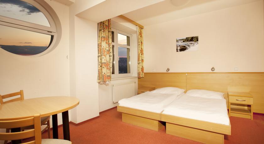 Colorfactory Spa Hotel