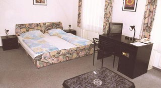 Riess City Hotel - Self Check-In