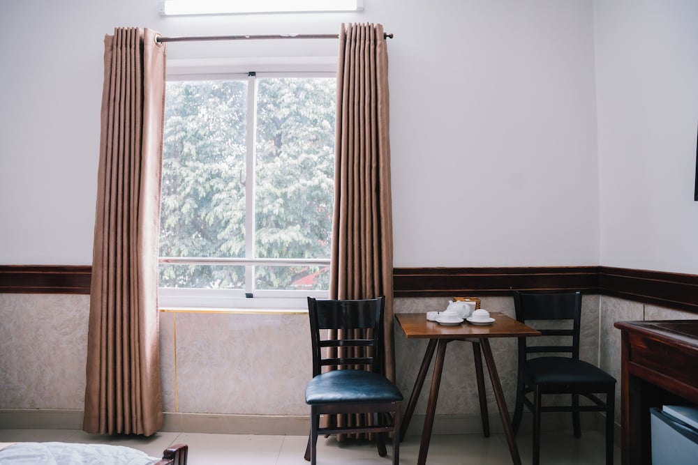 Hotel Hung Huong Hotel