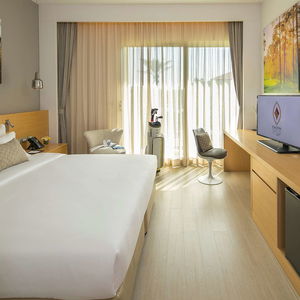 Sejur Eastin Thana City Golf Resort Bangkok vacanta Samut Prakan