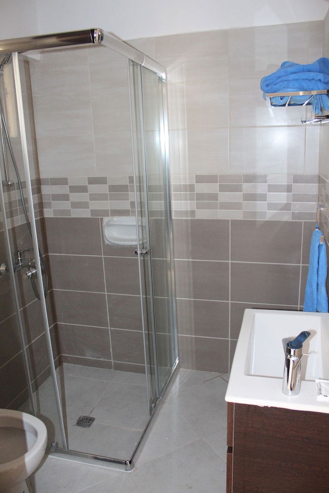 Hotel Petsas Apartments & Tavern