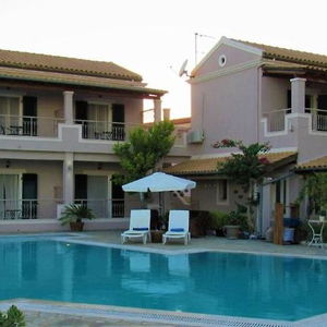 Hotel Toni's Guesthouse cazare Kavos