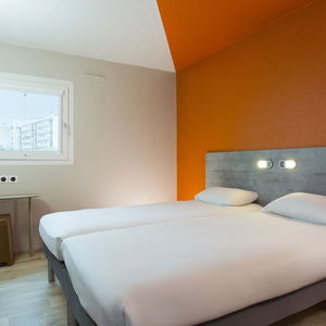Sejur Ibis Budget Fresnes vacanta Paris