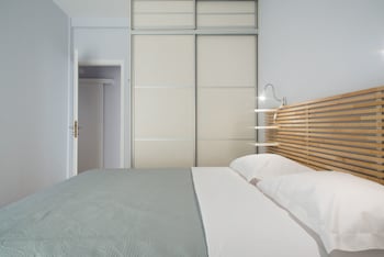 Nephiria, Live Like A Local Next To Acropolis