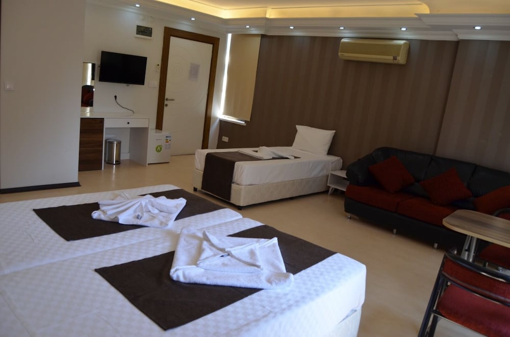 Grand Antalya Hotel