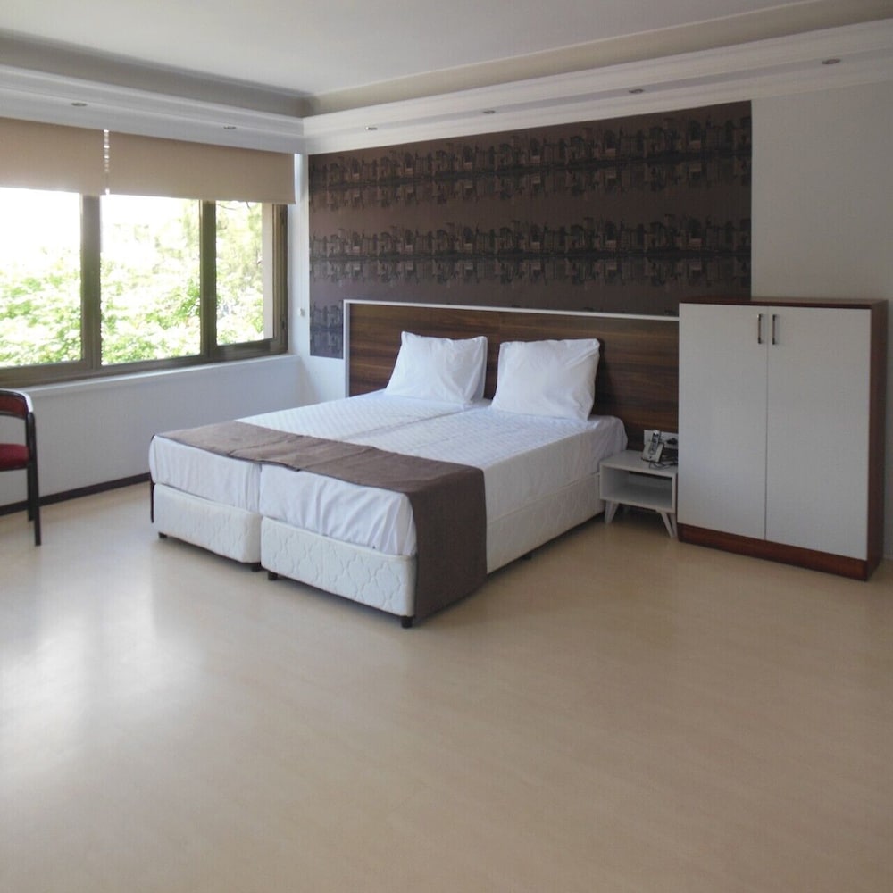 Grand Antalya Hotel
