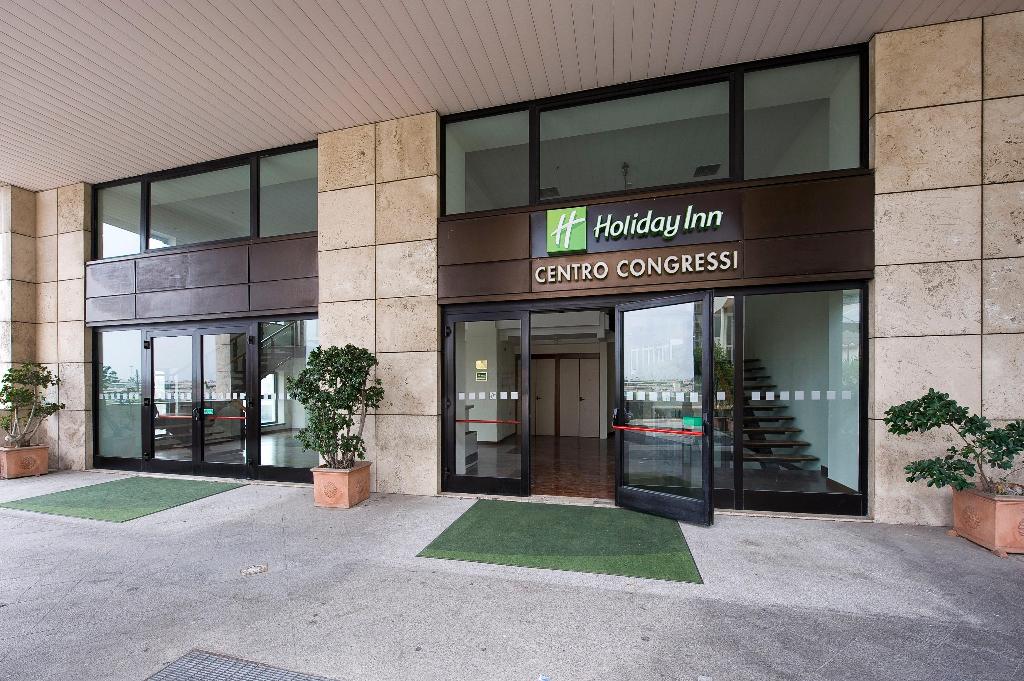 Hotel Holiday Inn Napoli