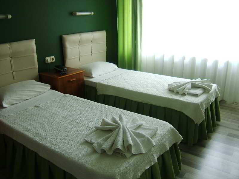 Yildirim Hotel