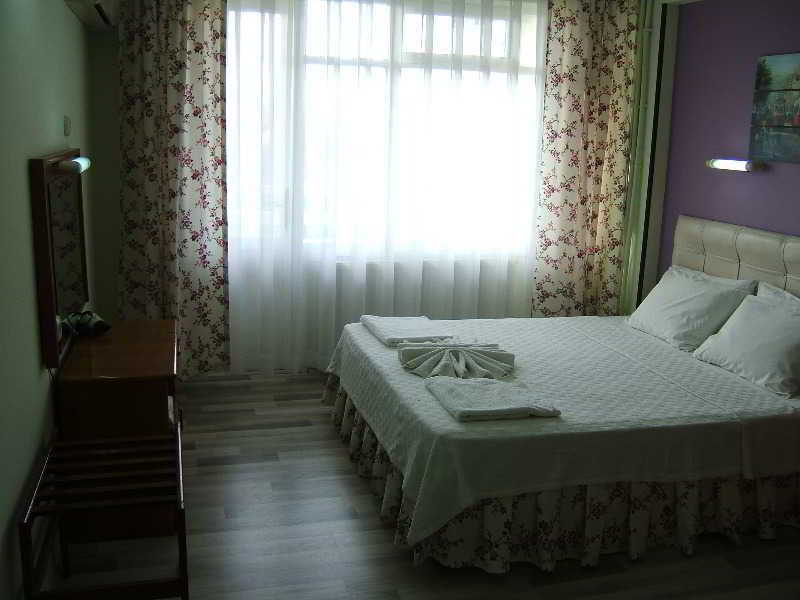 Yildirim Hotel