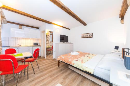 Hotel First Vestibul