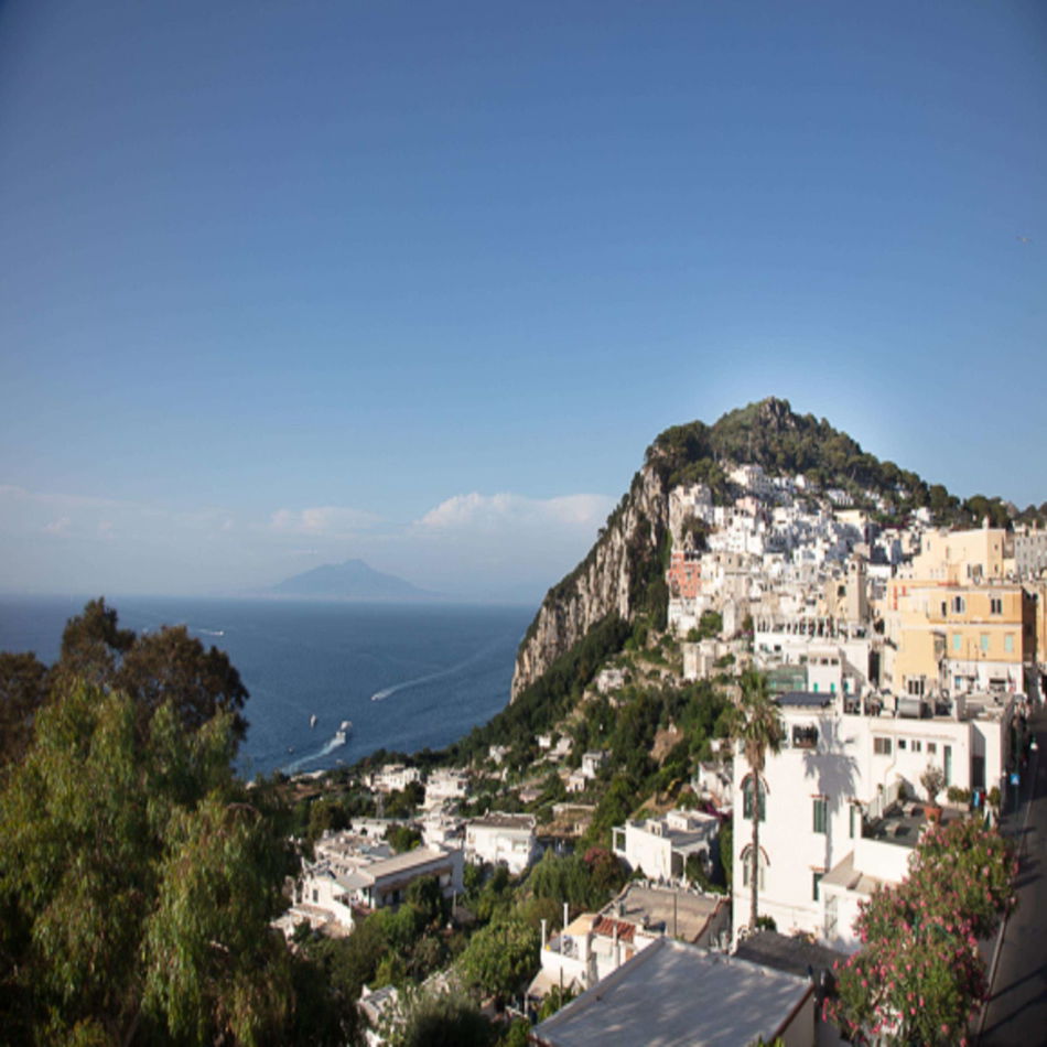 Il Capri Hotel Exterior