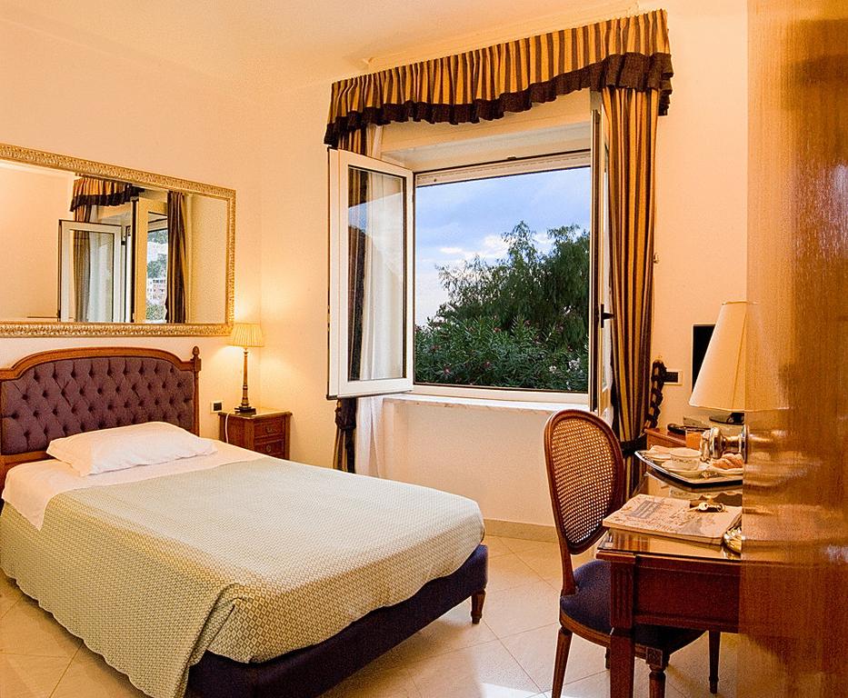 Il Capri Hotel